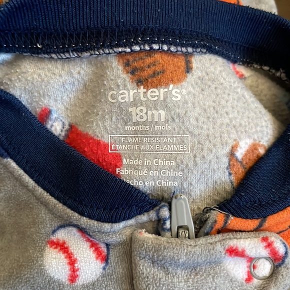 Carter’s 18m Onesie - Picture 3 of 3